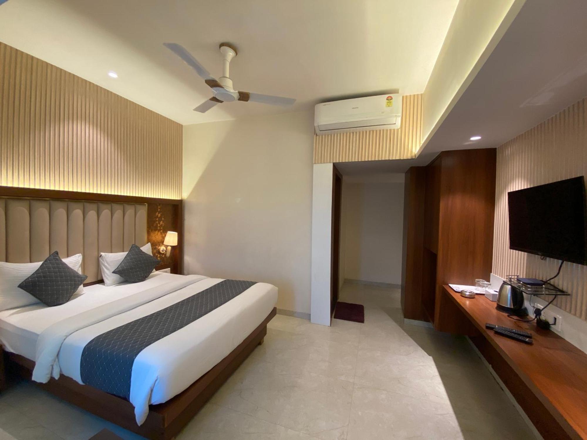 Hotel Czar Inn - Vashi 纳威孟买 外观 照片